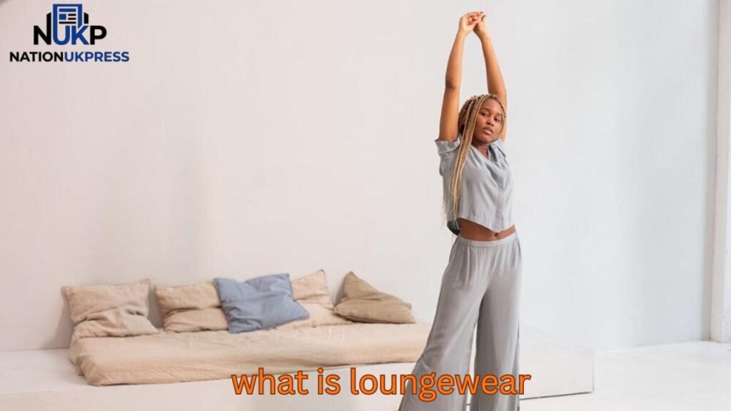 what is loungewear